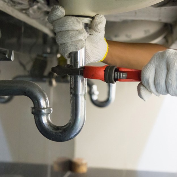 کاربرد آچار لوله گیر